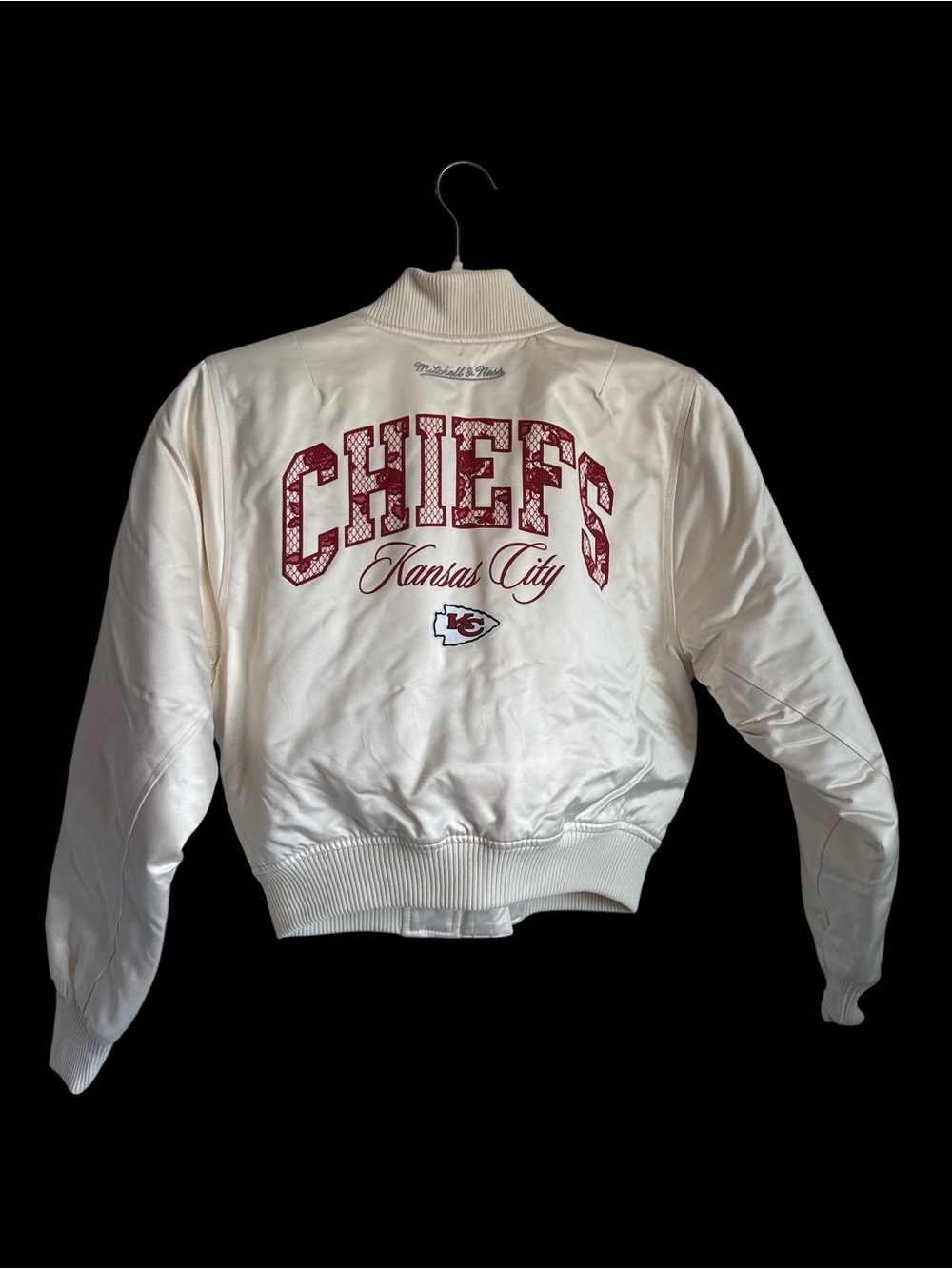 NWT Mitchell & Ness Cheifs Women's Bomber Jacket - Picture 2 of 9